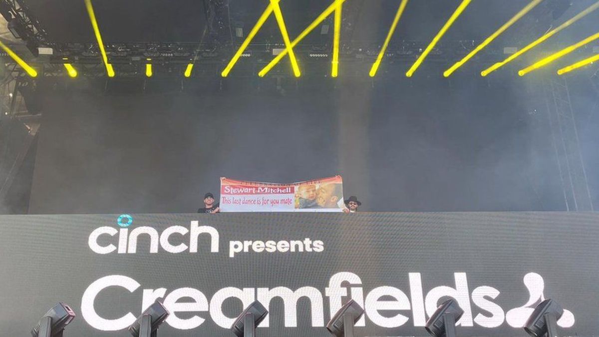 The Millen cousins raised a banner in Stuart's honor on the main stage at Creamfields. 