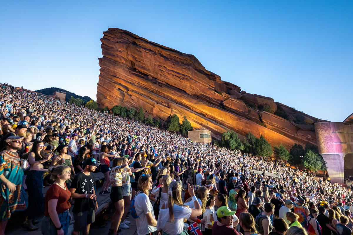 A full crowd partied on the rocks Friday night to STS9's annual return.