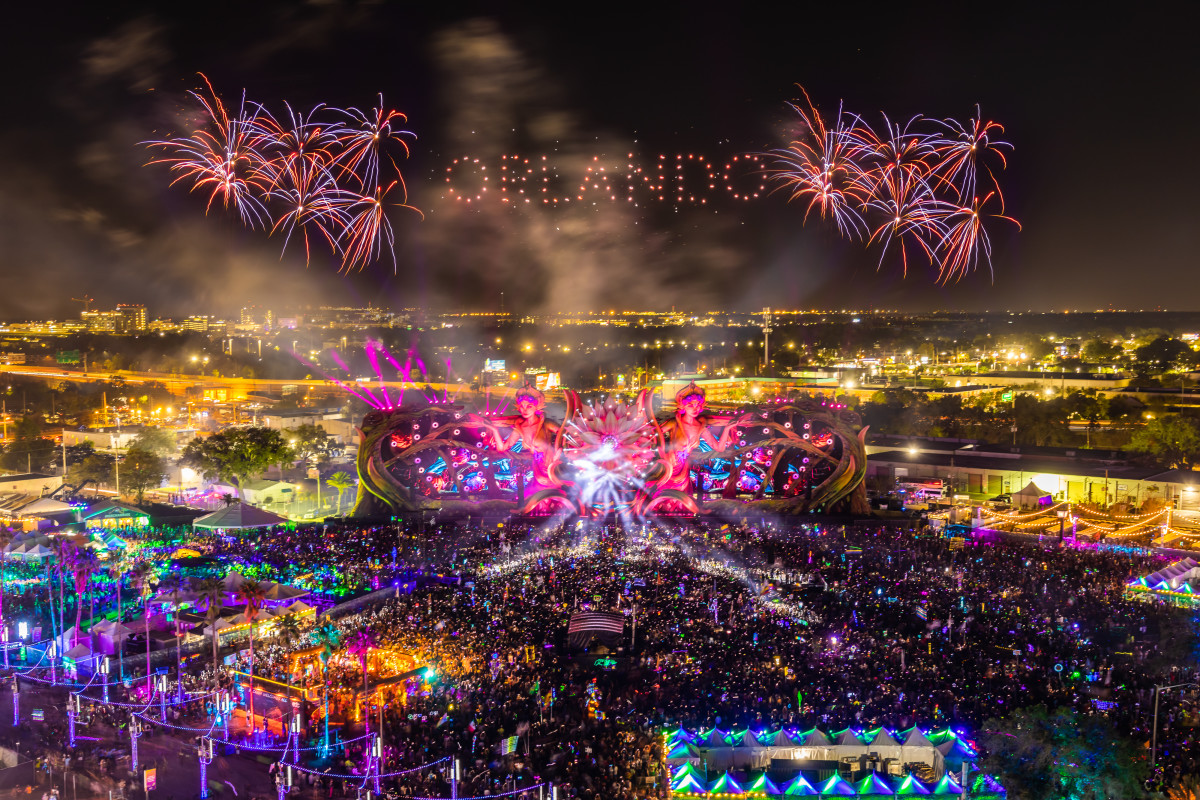 22 bilder som illustrerar de förbluffande sevärdheterna i EDC Orlando