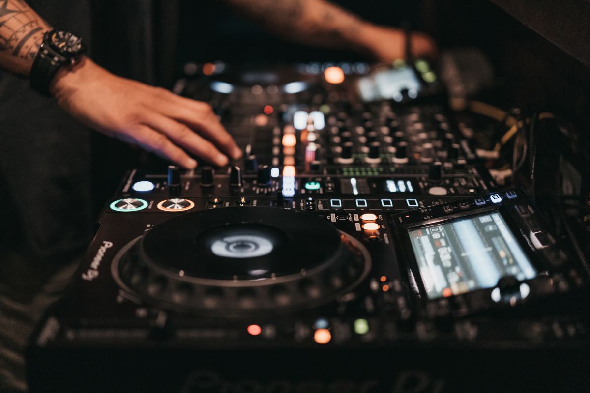 Pioneer DJ and Serato Tap Lil Jon for Upcoming Twitch DJ Set - EDM
